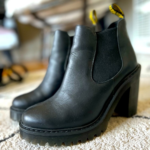 Dr Martens Womens Hurston Platform 